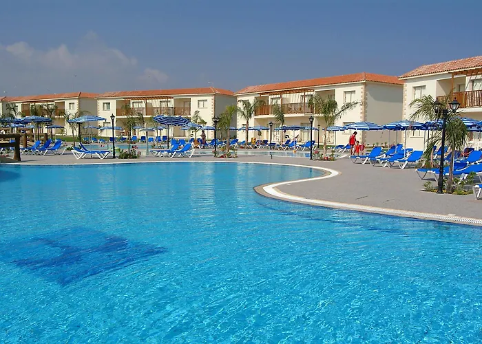  Tsokkos Paradise Holiday Village