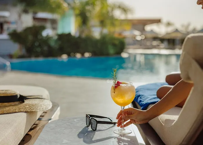 Nissiblu Beach Resort